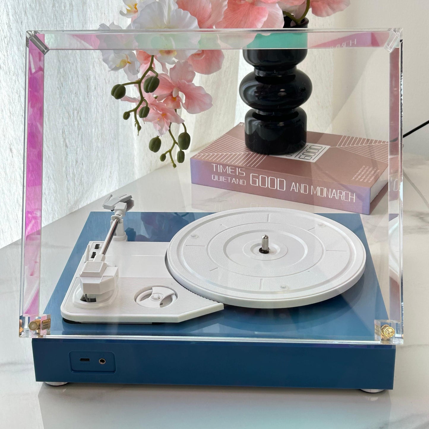 Dcolorful 211 | Designer Piano Lacquer Vinyl Record Player with Built-in Bluetooth Hi-Fi Speakers