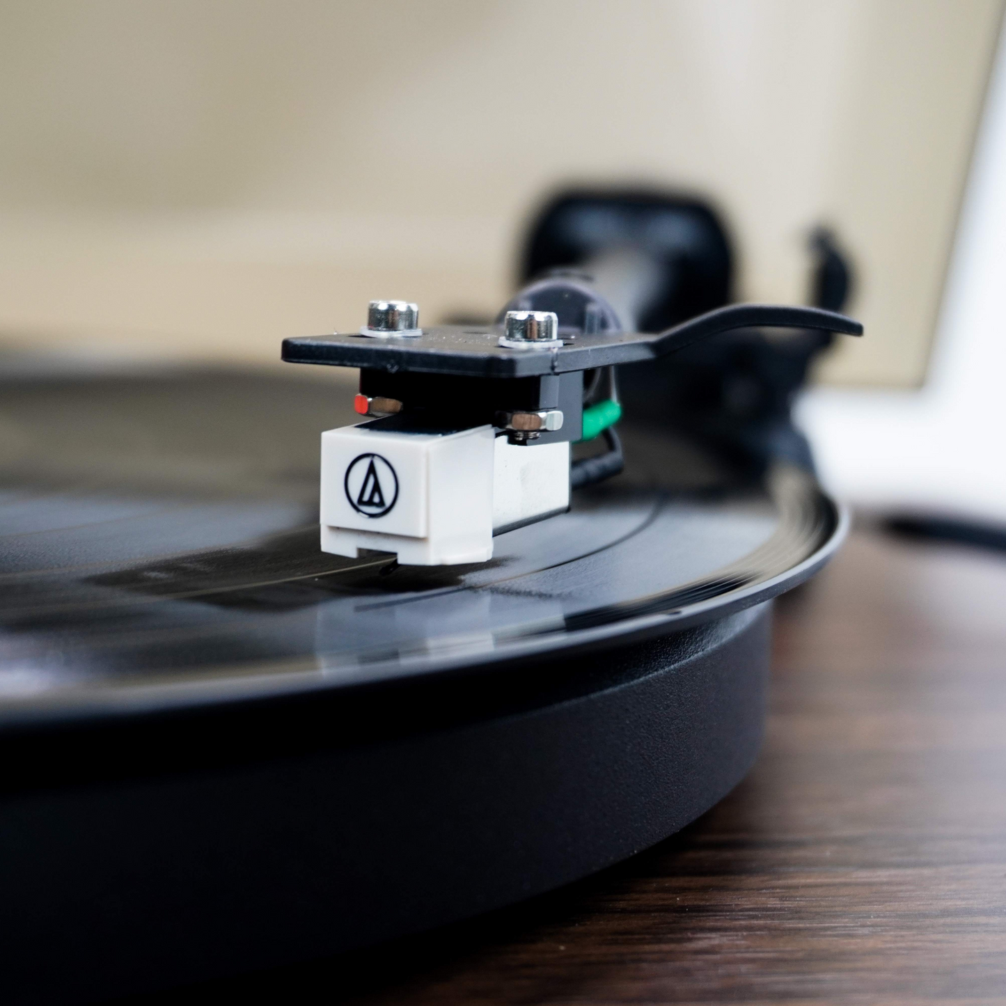TR-L30 High-End Vintage Gramophone | Professional 3-Speed Turntable with Independent Sound Cavity