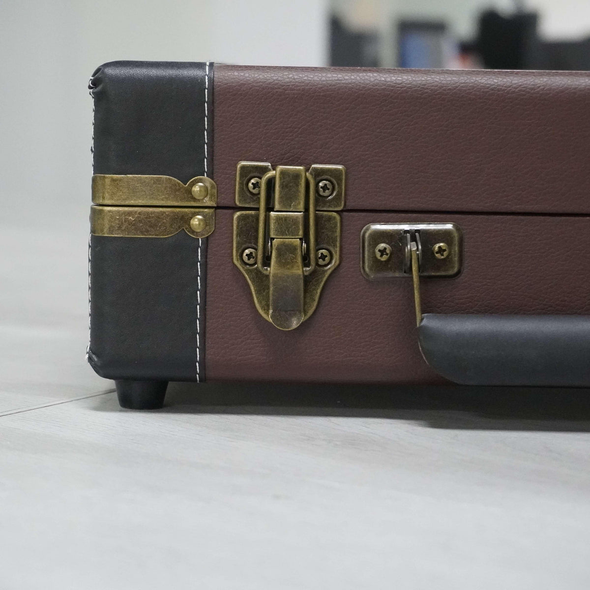 TR106 3-Speed Bluetooth Suitcase Record Player with Ruby Stylus