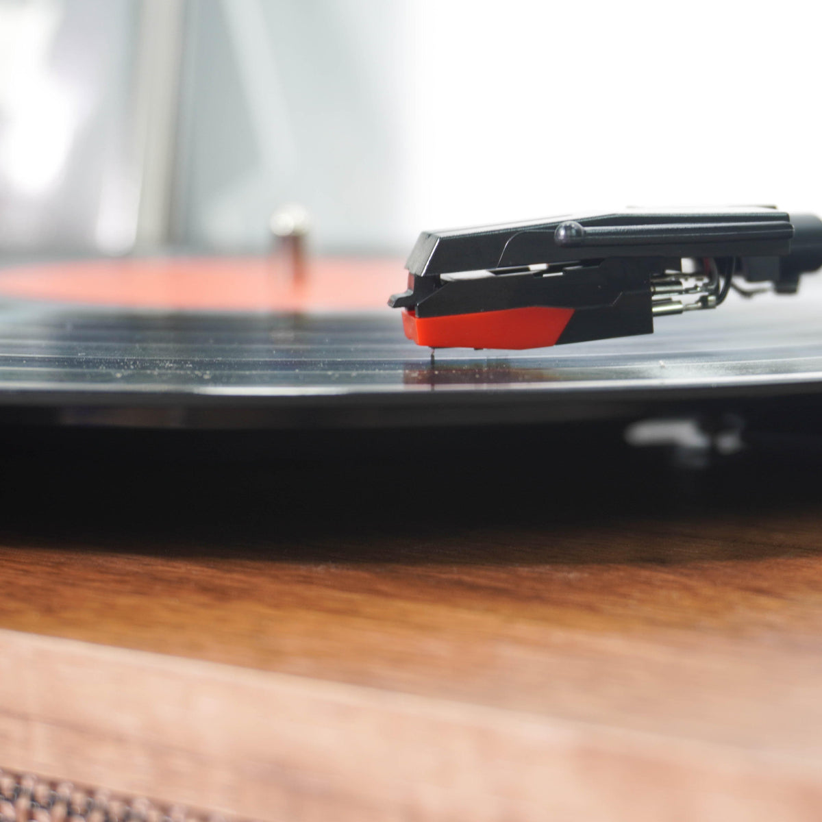 TR108-A Bluetooth Vinyl Record Player with Built-in Speakers