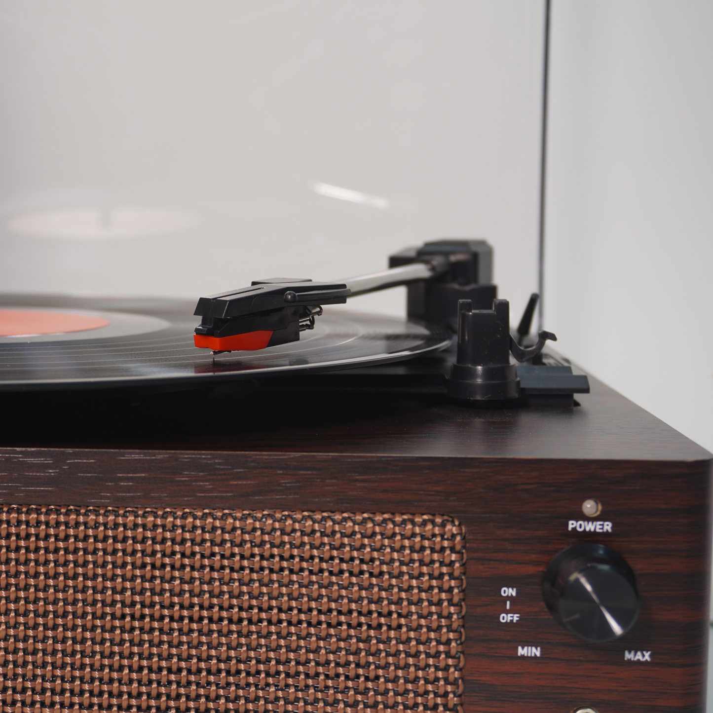 TR108 Ruby Stylus Bluetooth Vinyl Record Player