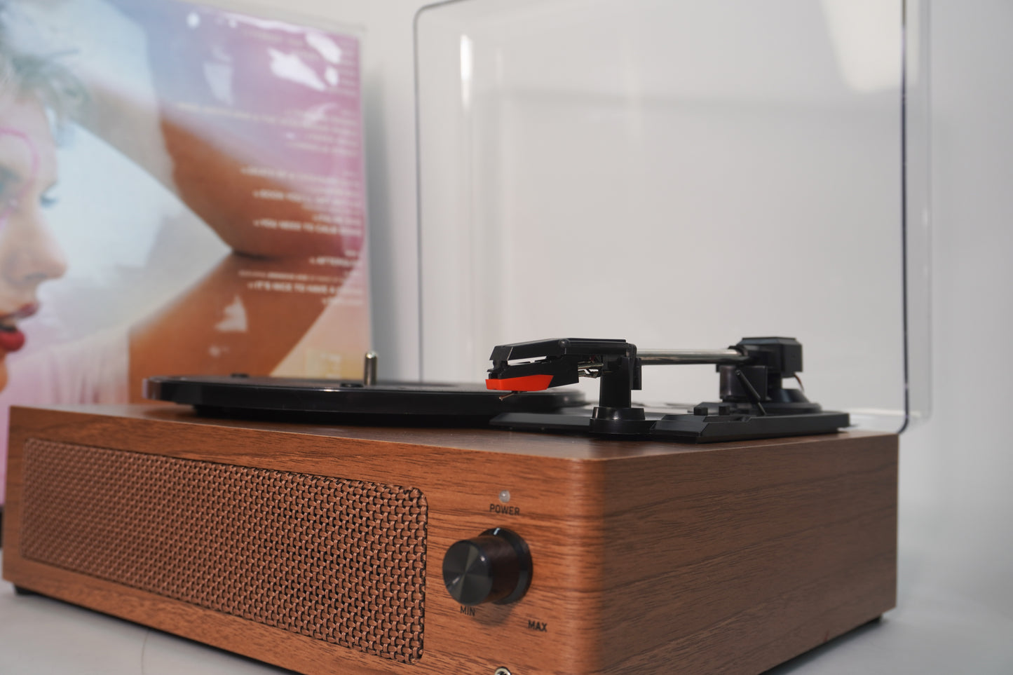 TR108 Ruby Stylus Bluetooth Vinyl Record Player