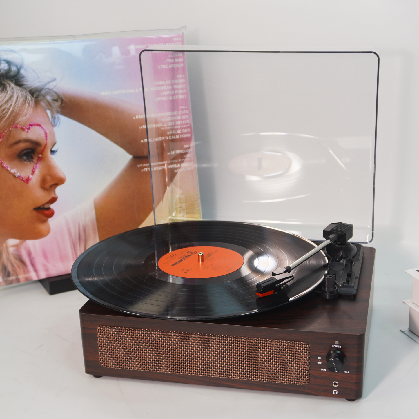 TR108 Ruby Stylus Bluetooth Vinyl Record Player