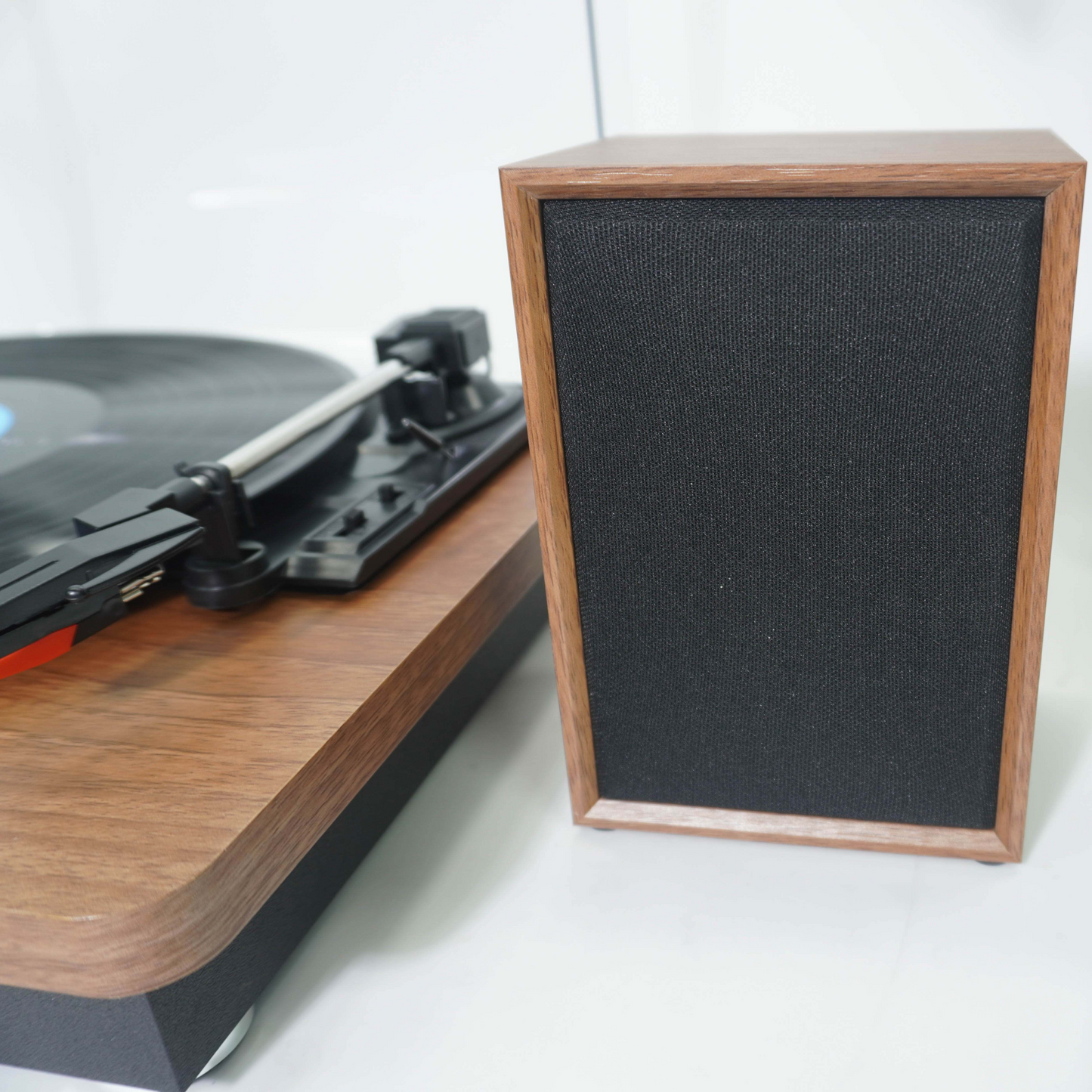 TR112 Wooden Record Player with Satellite Speakers