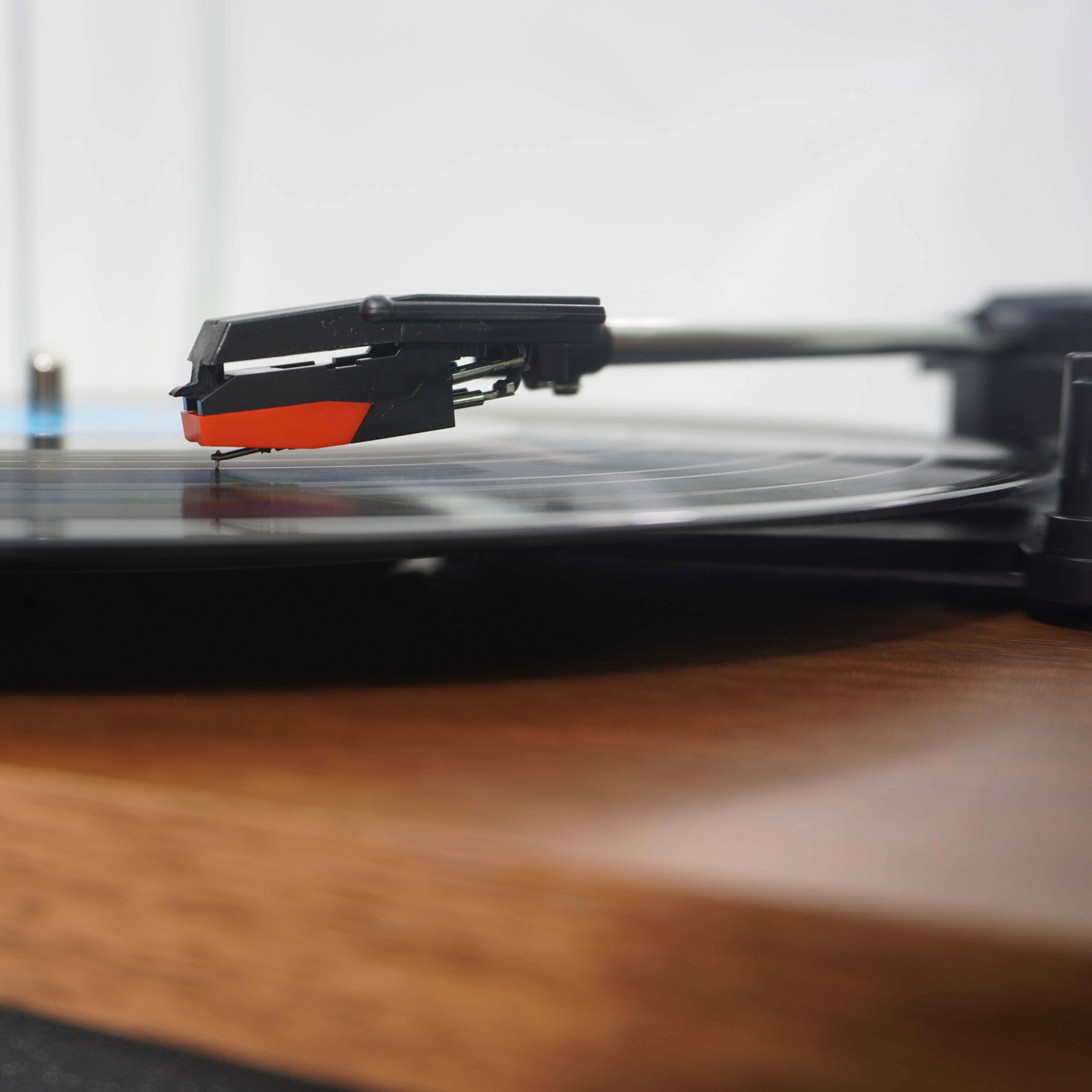 TR112 Wooden Record Player with Satellite Speakers