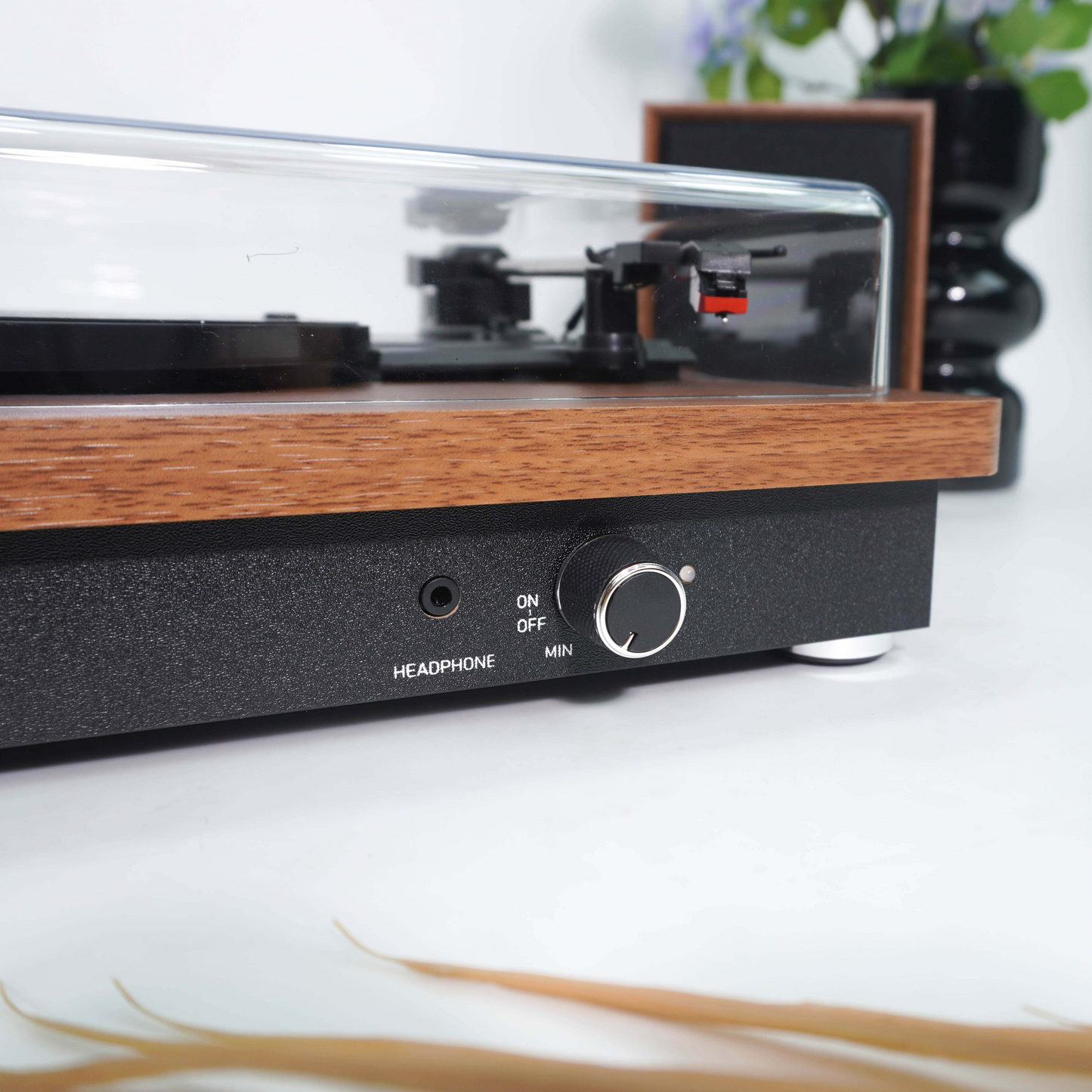 TR112 Wooden Record Player with Satellite Speakers