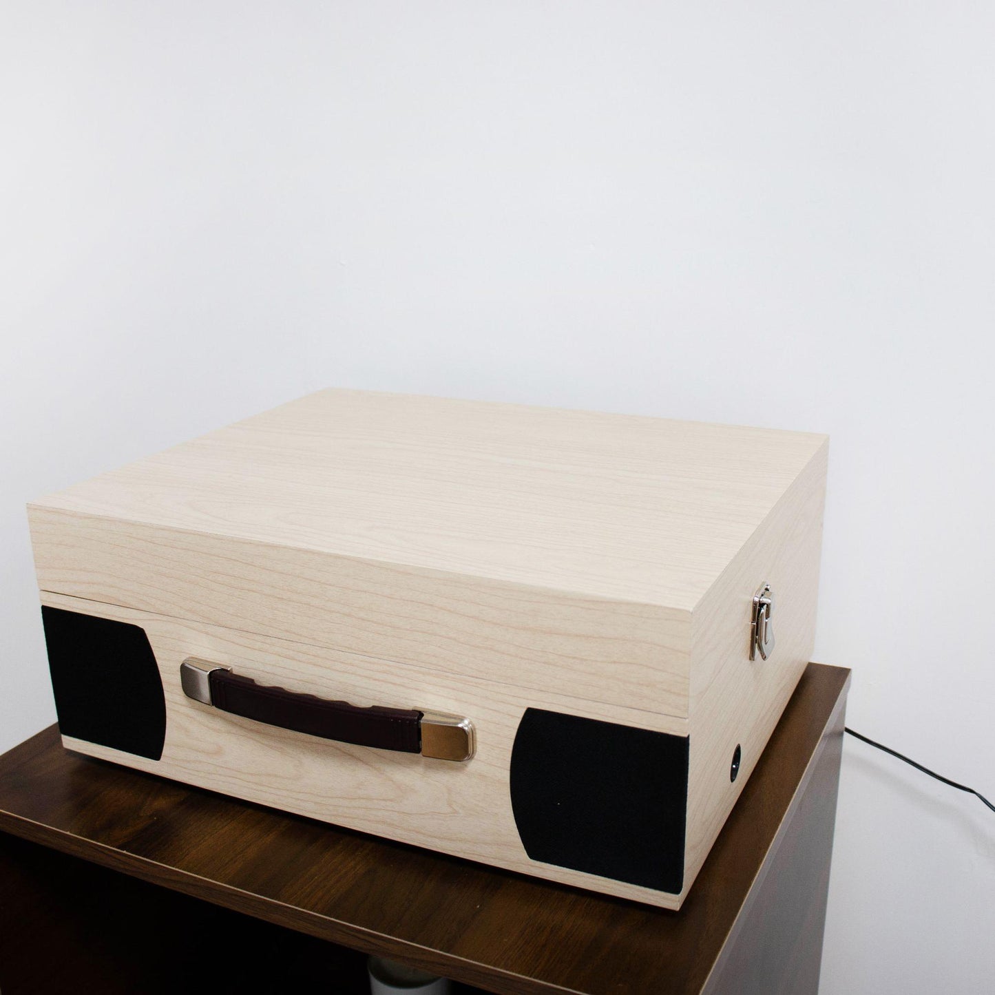 TR115 Furniture-Style Bluetooth Record Player with USB Recording